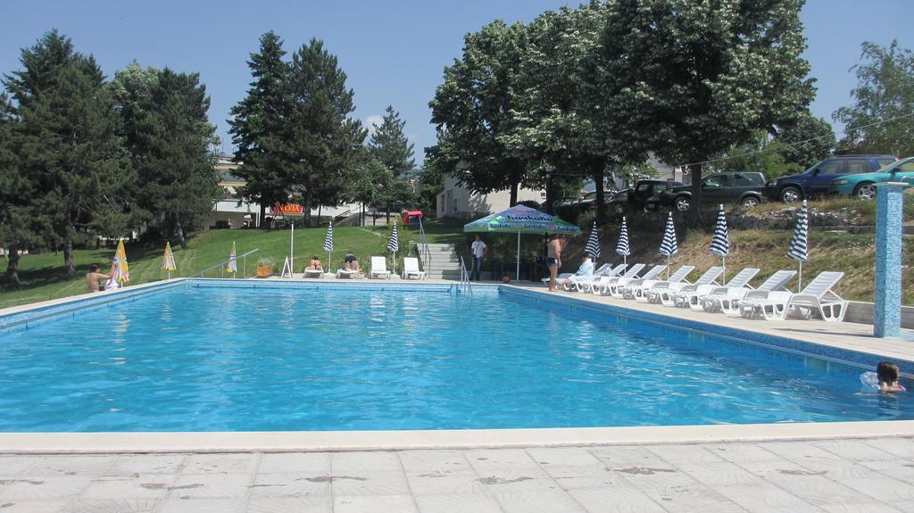 Балнеохотел Роза Streltscha Exterior foto