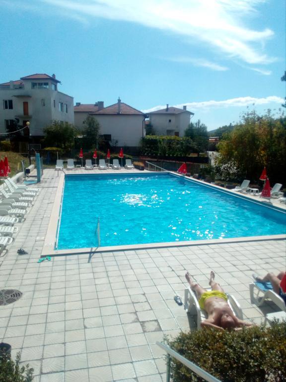 Балнеохотел Роза Streltscha Exterior foto